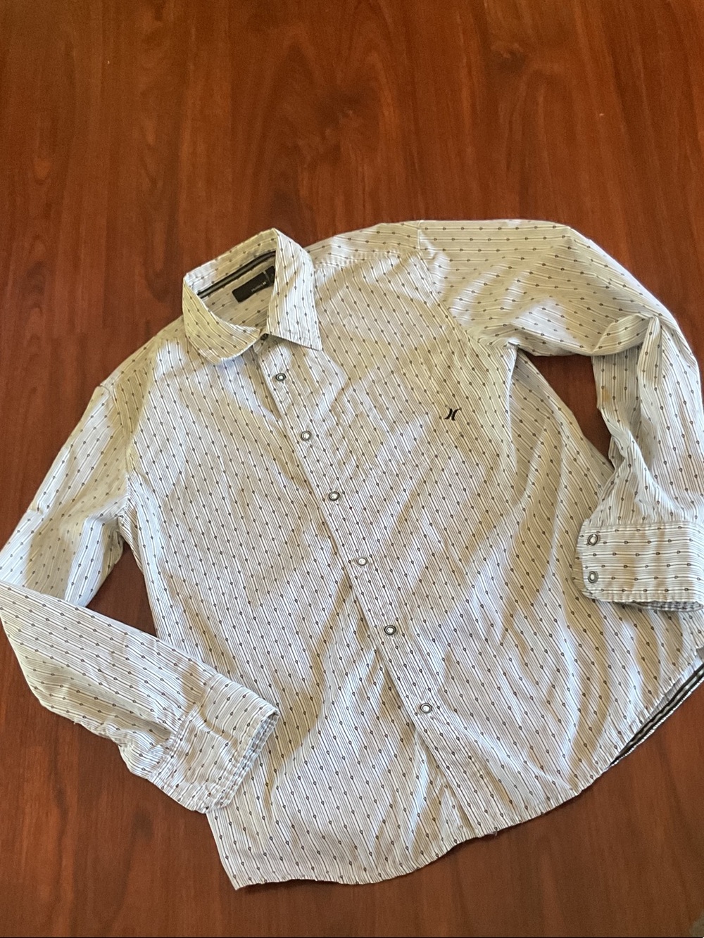 Hurley White Button-Up Shirt with Navy Pin Dots